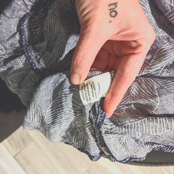 Women's small wrap blouse tropical print - Picture 4 of 4